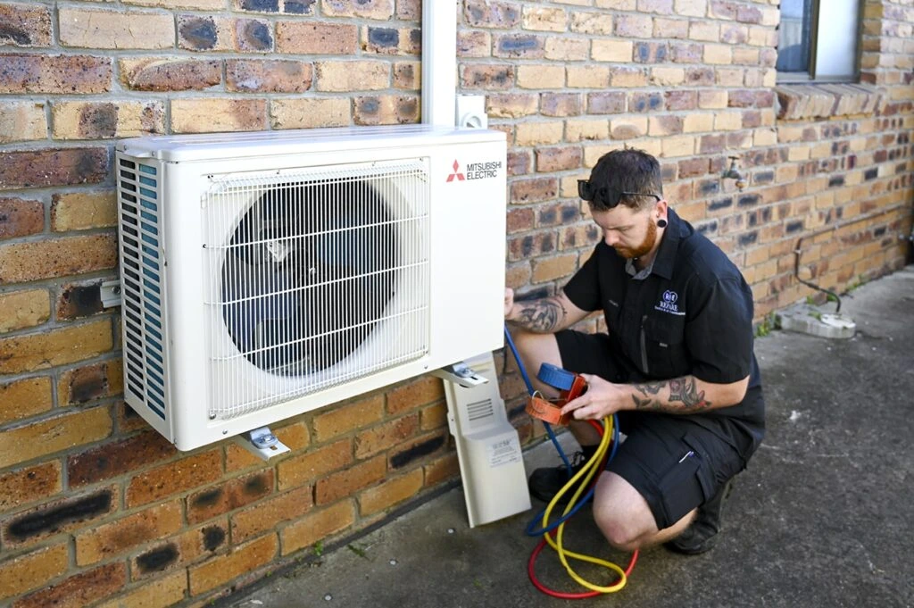 air conditioning electrician