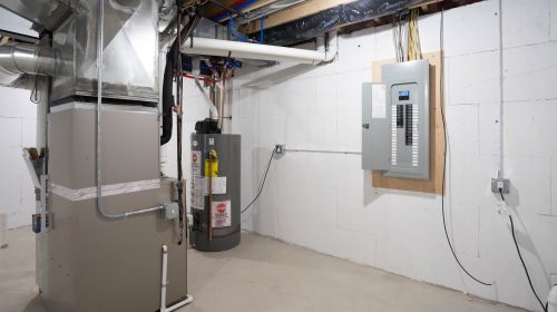 qualified hot water electrician Logan